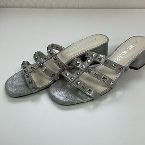 Anne Klein Silver Slides